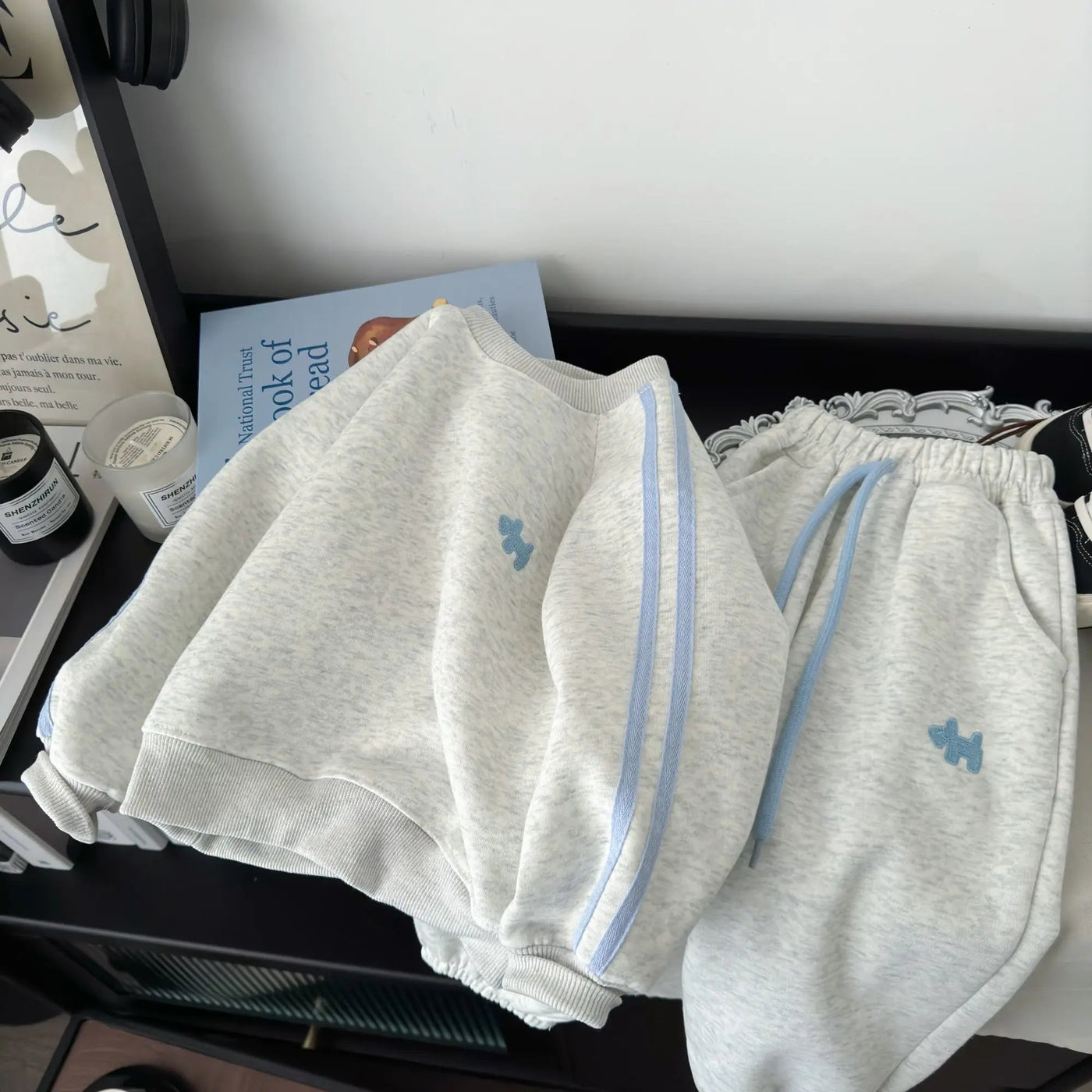 Boys Sweatshirts Hoodies Spring Autumn Long Sleeved T-shirt  Children O Neck Top Sweat Pants 2pcs Set Korean Cartoon Sportswear