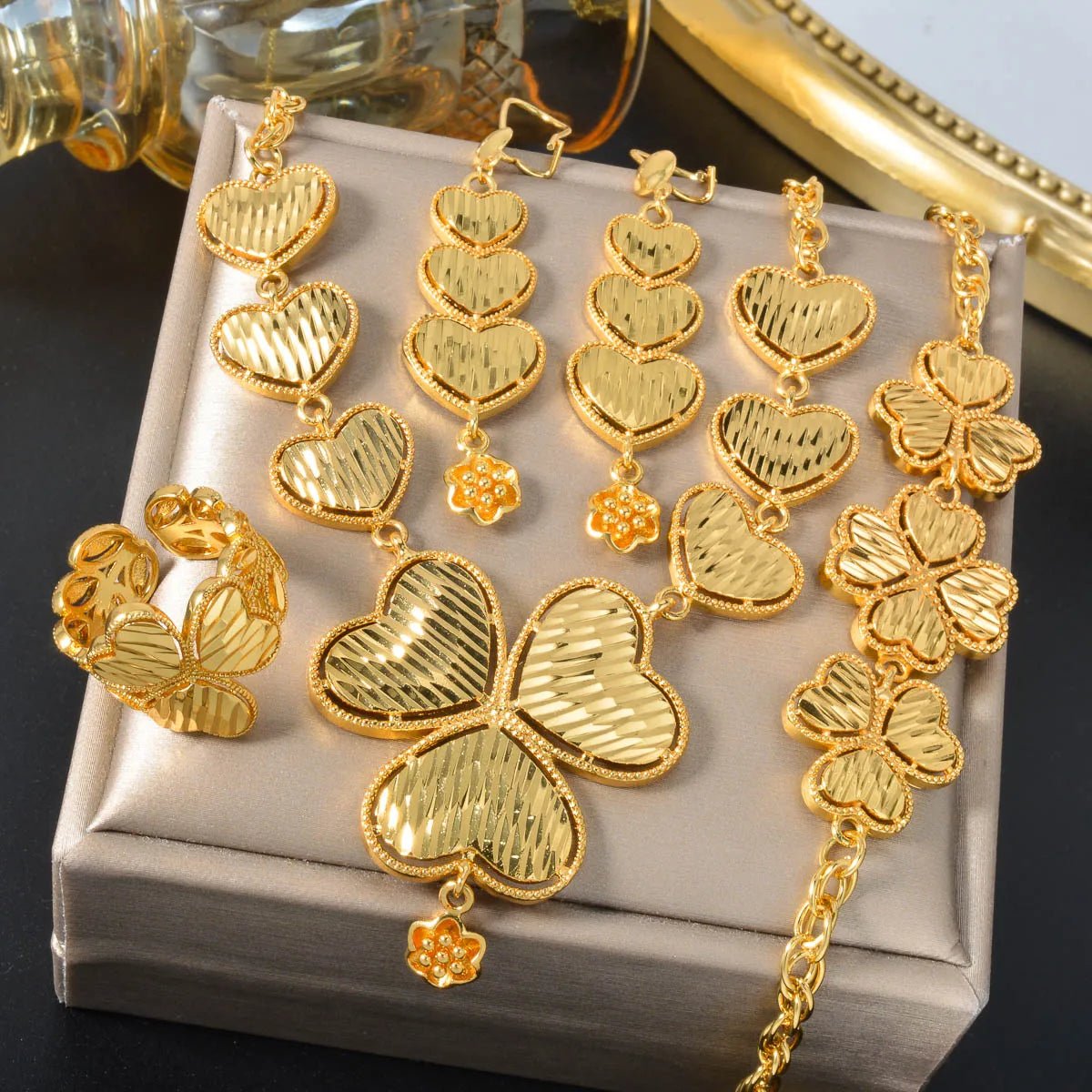 Dubai Jewelry Sets Necklace Bracelet Ring Earrings Set Elegant Gold Plated Arabic Design for Women Luxury Gift Wedding Jewelry