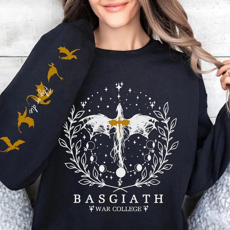Fourth Wing Sweatshirt Basgiath War College Sweatshirt Women Graphic Hoodies Riders Quadrant Fantasy Reader Bookish Pullover Top
