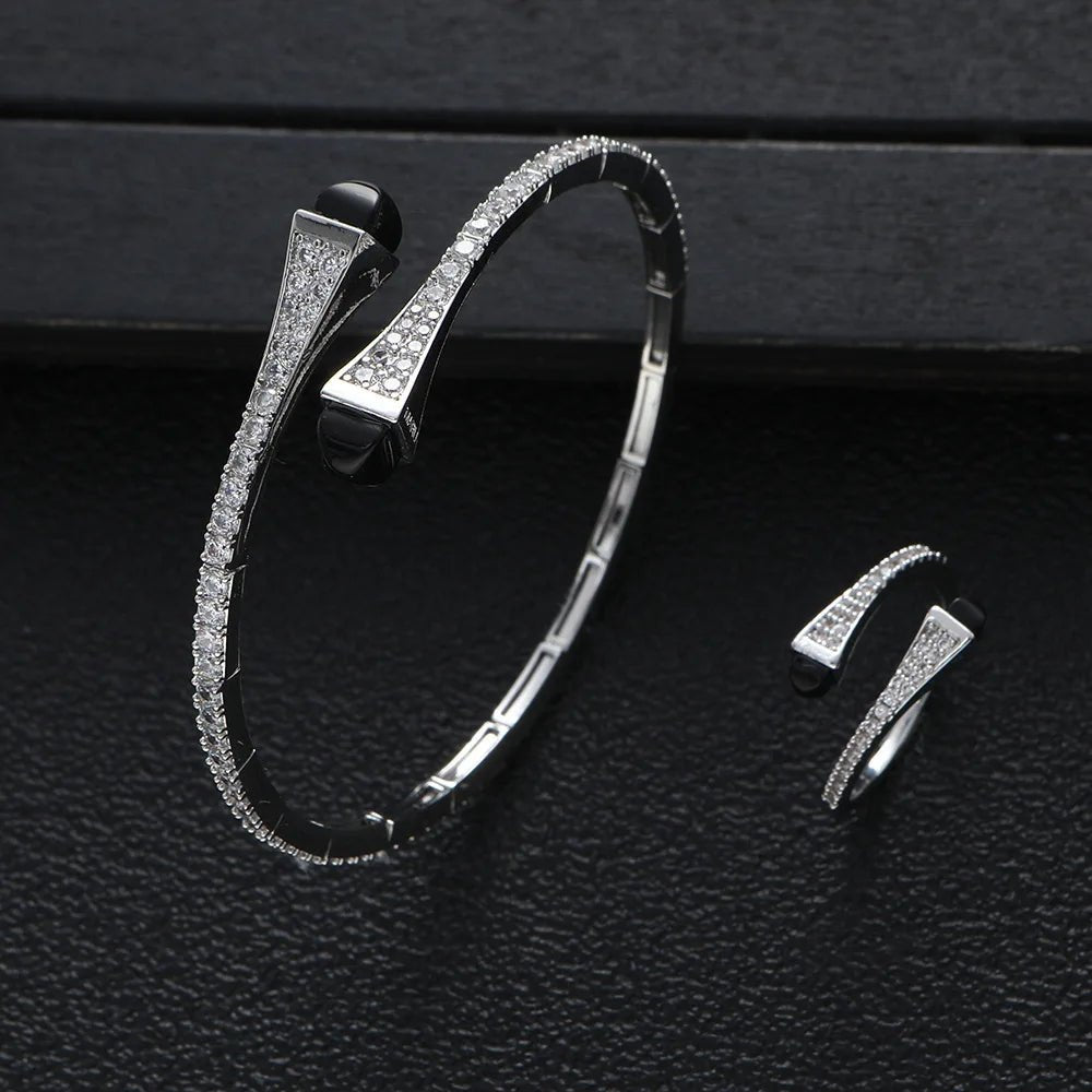 New jerseis Women's Fashion 2 Pcs Bracelet & Ring Set مجموعات المجوهرات Resin Simple Design Gold Open Cuff Bangle Jewelry Set