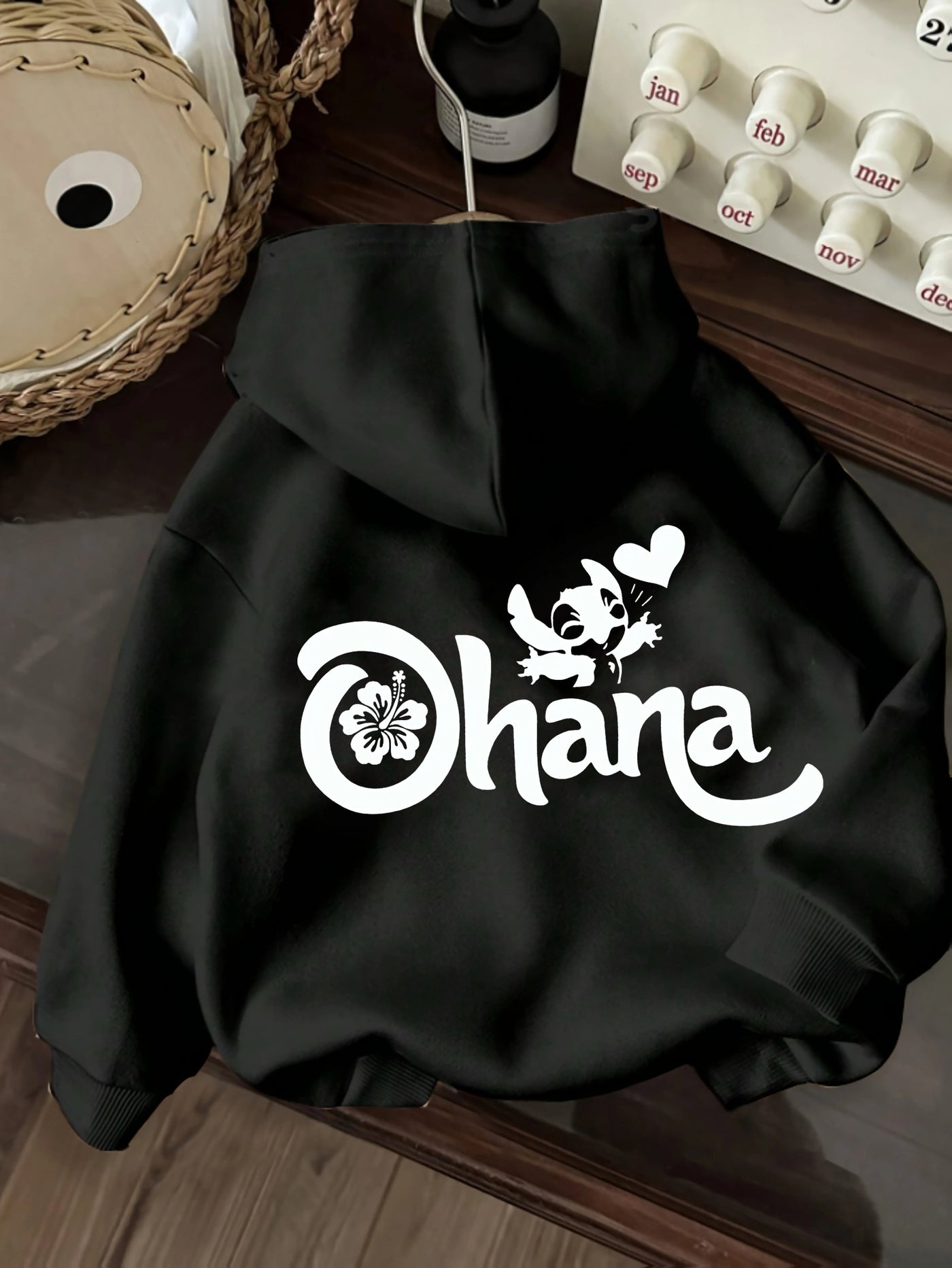 Women's Cartoon Graphic Print Hooded Sweatshirt Fashion Casual HipHop Sweatshirt Harajuku Unisex All-Season Winter Fall Clothing